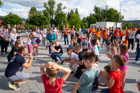 Deželak junak v Postojni (7)